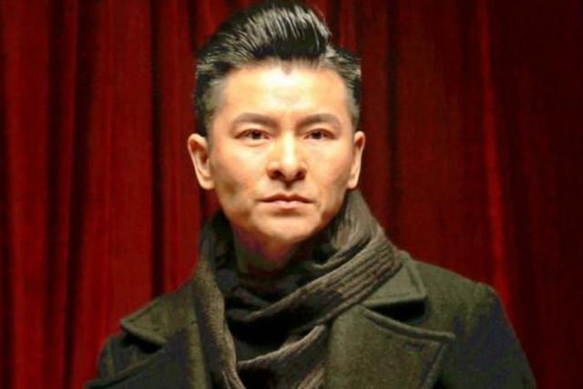 山寨版刘德华：靠模仿签约央视，排场大过正牌，出场费吓人