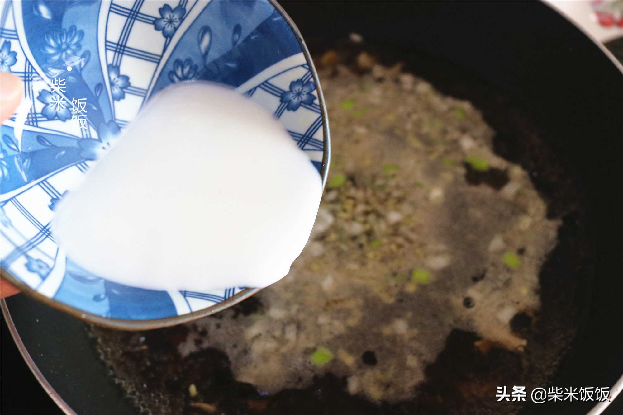鸡蛋汤这样做，没有油烟，鲜香开胃，一碗下肚浑身舒服