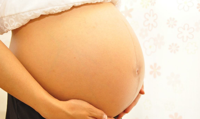 孕期鼻塞难受，该如何缓解？这4个缓解的小妙招，赶紧用起来吧！