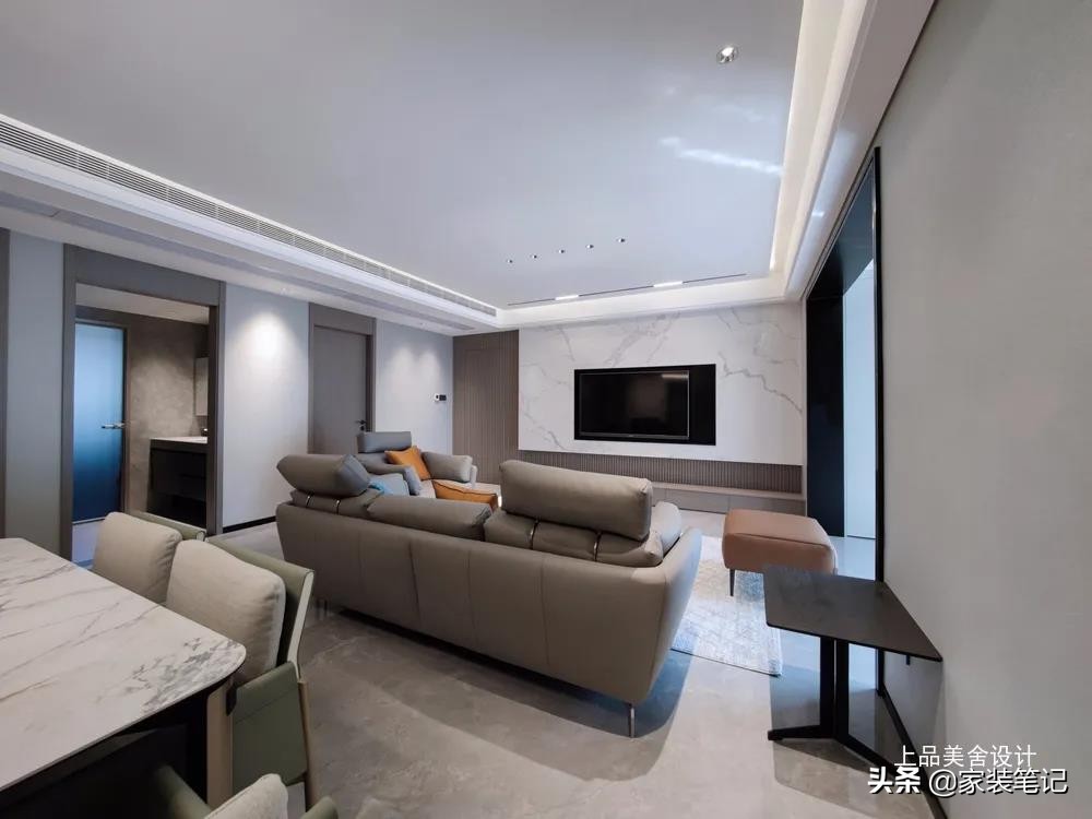 看了长沙夫妻的极简风，才知道什么是“网红”装修，隐形墙很惊艳