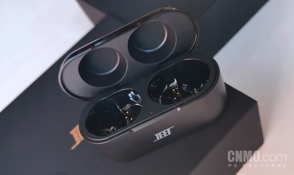 JEET AIR PLUS真无线蓝牙耳机：精选身边好声音