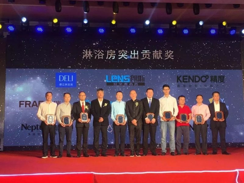 精度淋浴房几线品牌？近期荣誉资讯介绍