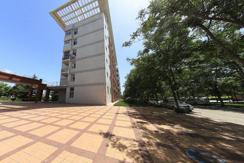 武书连：陕西排名前四的大专院校，其中三所都是理工类高校