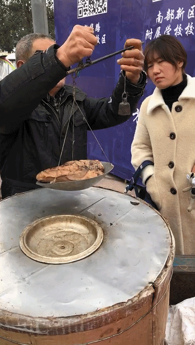 在安徽亳州，冬天的开场白，从一口烤红薯开始