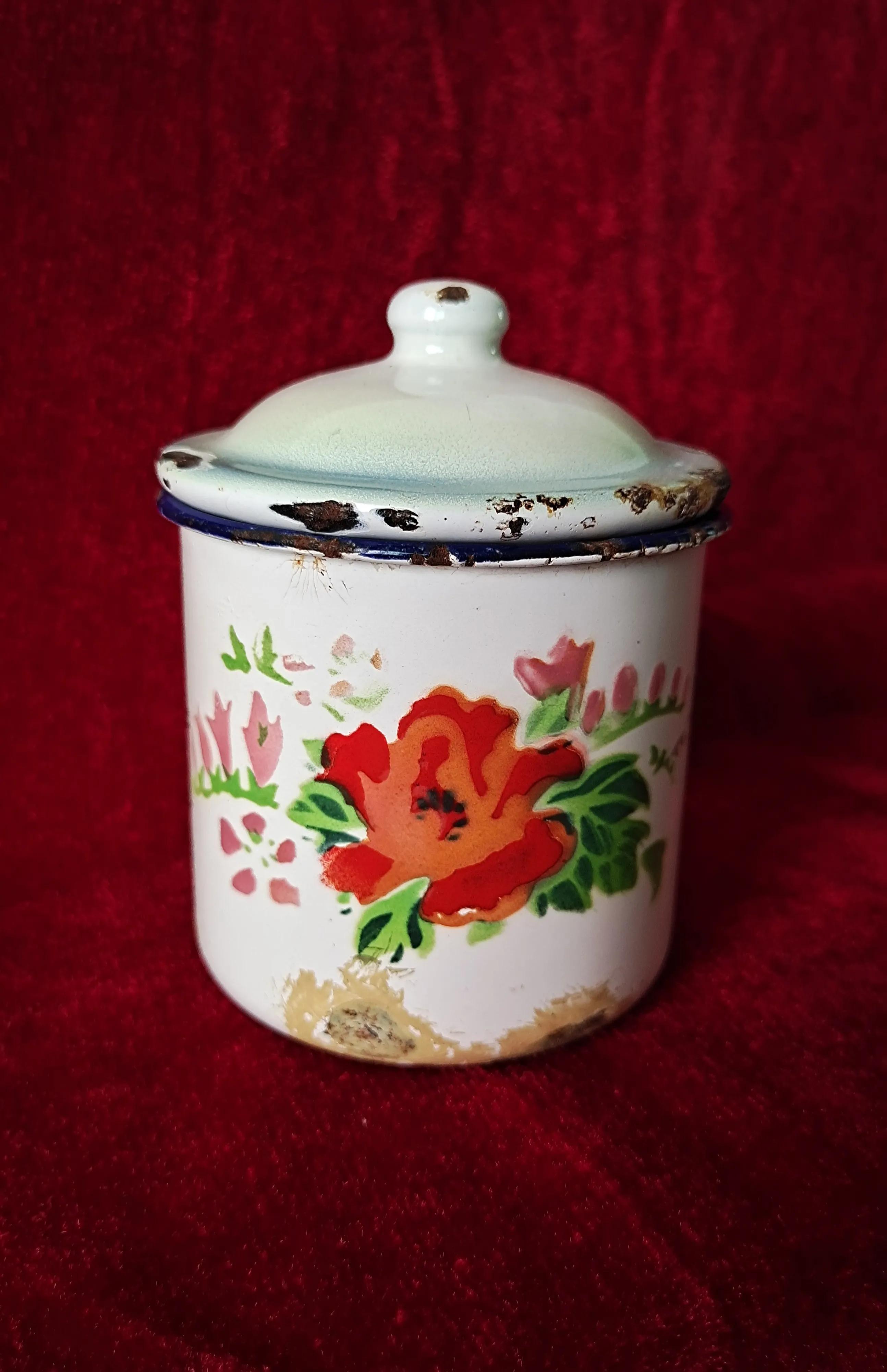 家里的老物件——盛满回忆的搪瓷茶缸