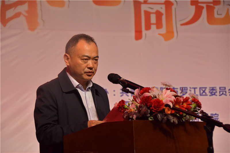 “青春心向党、共筑百年梦”表彰大会暨文艺汇演在我校顺利举行