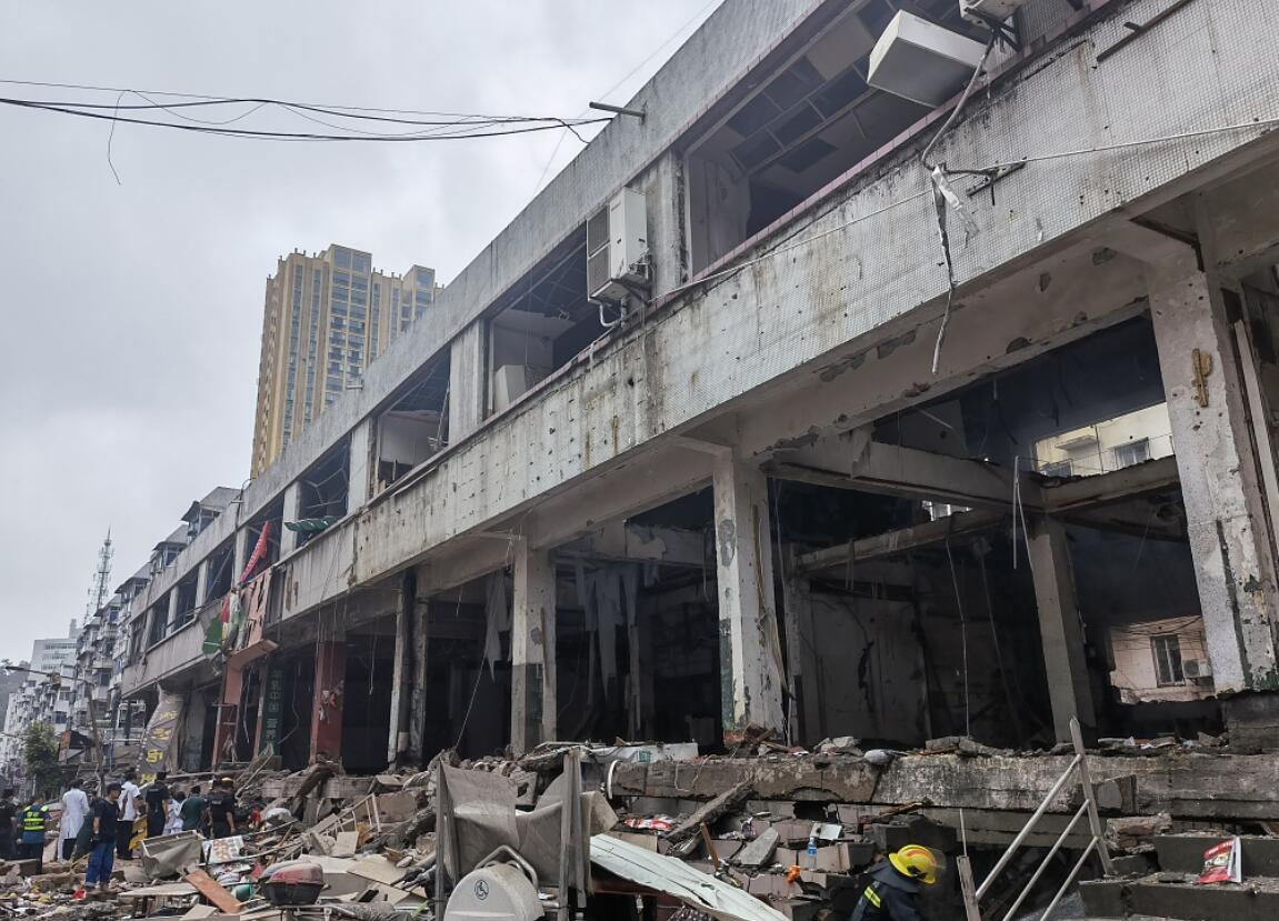 湖北十堰燃气爆炸多人死亡，原因未知，它与煤气罐爆炸有何区别？