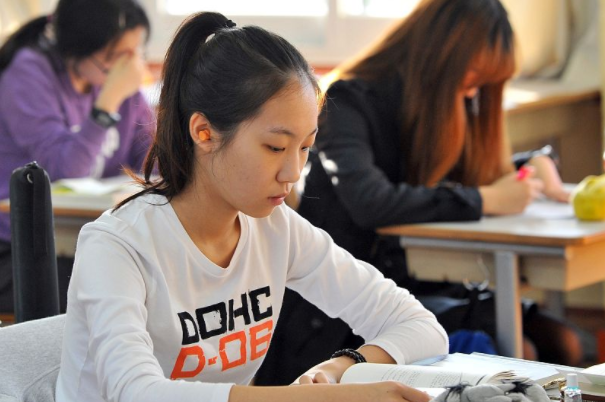 公立学校和私立学校差距，不是一般大，“双减”实行后可能更明显