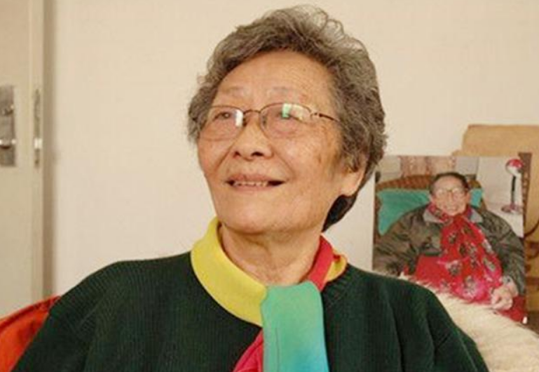 1946年，北平一学生遭美军强奸，国民政府处理方式引发50万人游行