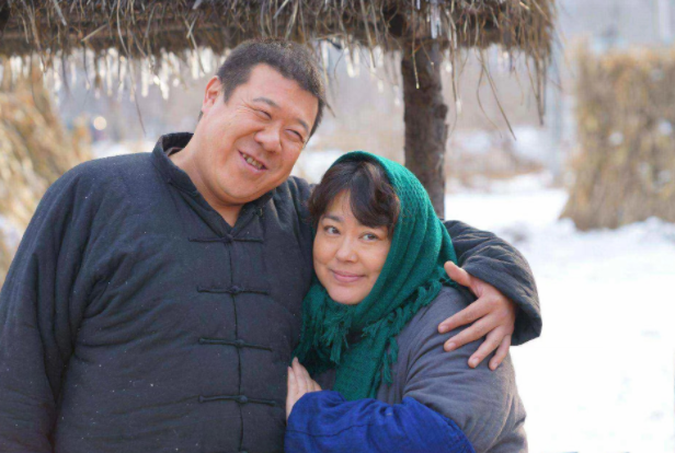 “庄嫂”李菁菁的堕落史，远比你想象的还要恶劣