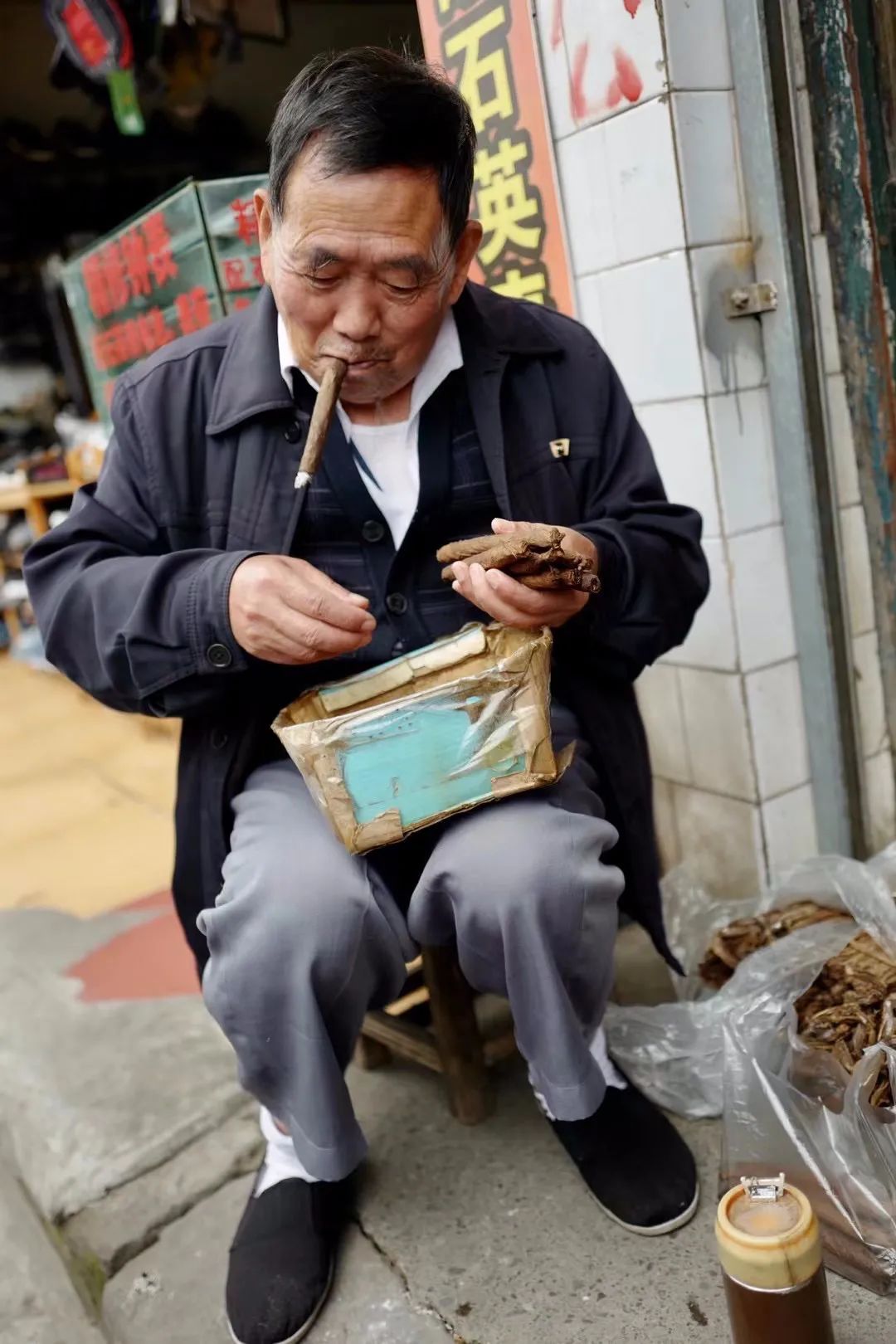 严肃与玩耍之间的烟火：尝过川南味道就多一种人生的可能性