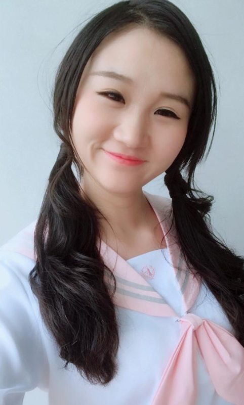 恋爱5年，梦泪晒出送给女友的订婚礼物，赖神：这才是真爱