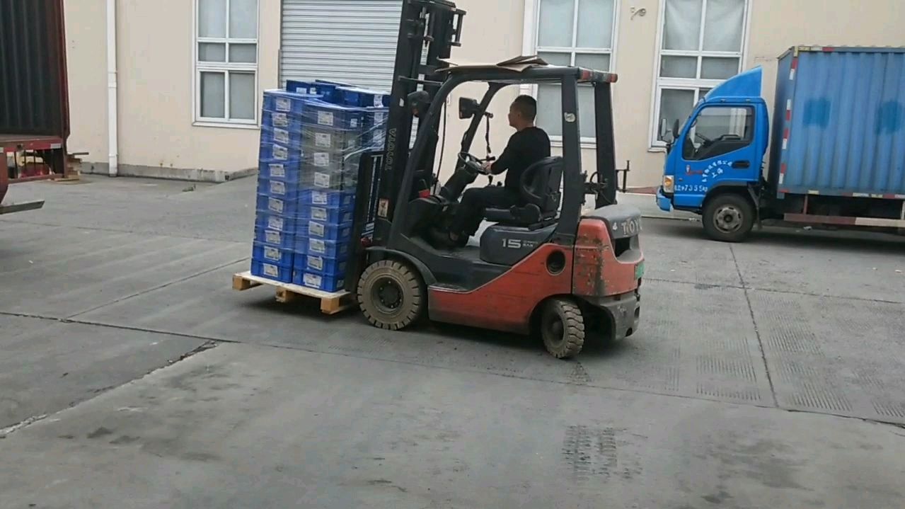 学叉车学费多少可以去普通的驾校办理吗