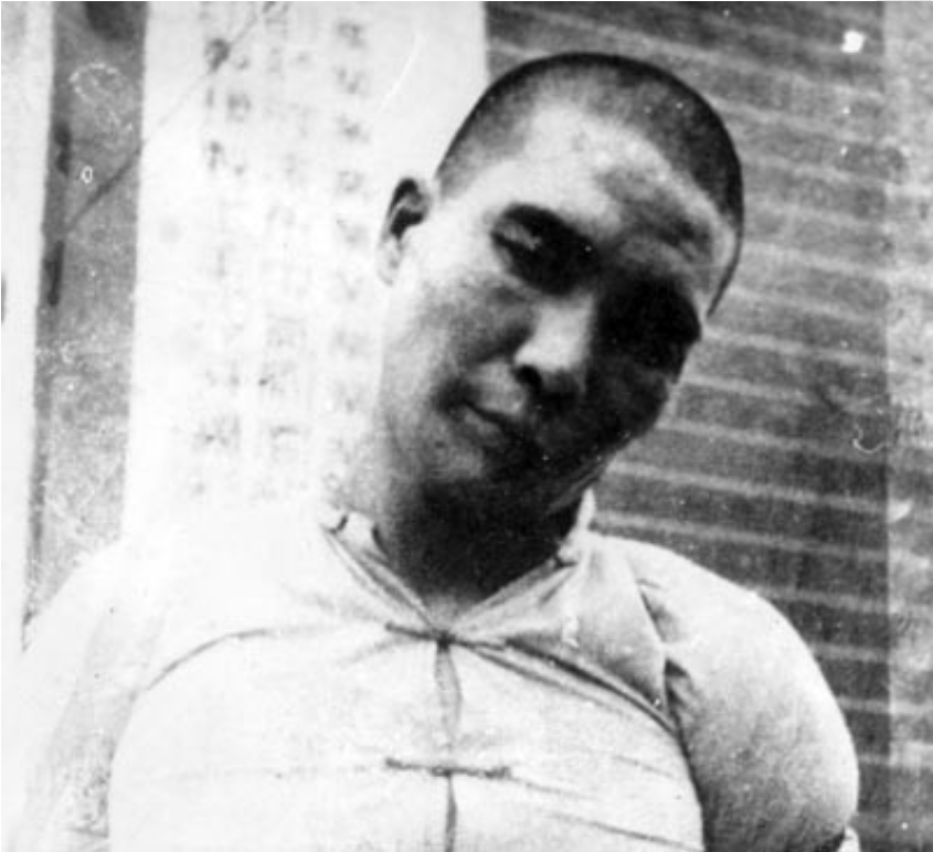 1950年，重庆一位菜农因讨价还价暴露身份，被捕后扭送公审判死刑