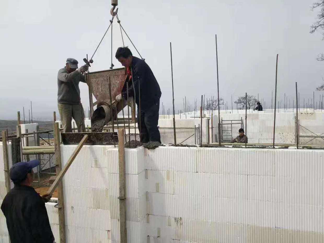 老百姓有福了！这种新材料建房冬暖夏凉，工期短成本低，好处超多