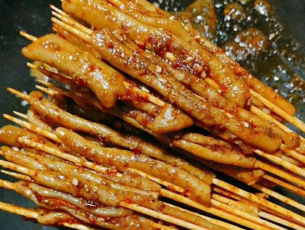 10块钱30串的铁板鸭肠,为什么这么便宜?看完我还该不该买?