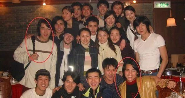 张冕车祸赔了多少钱同寝胡歌