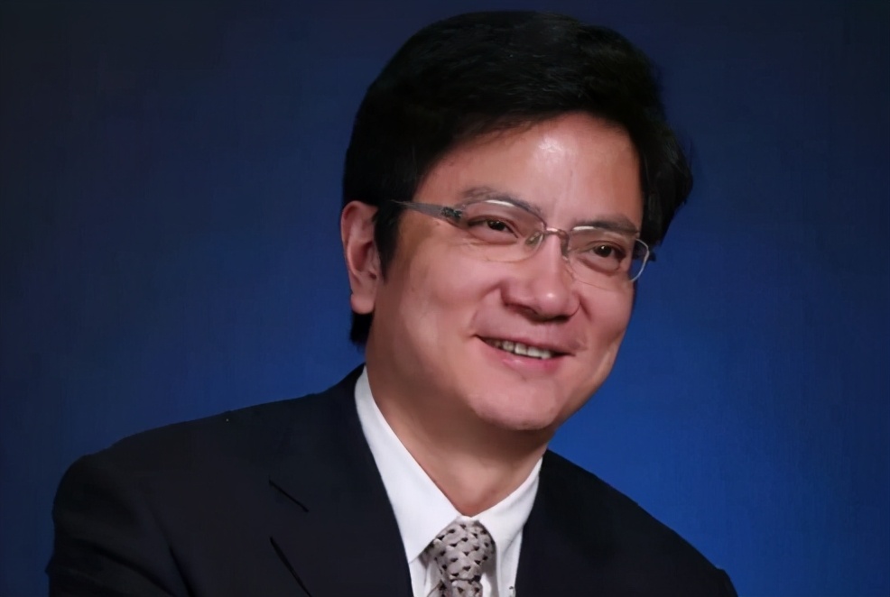 “愤青教授”郑强：毁誉参半的贵州大学校长