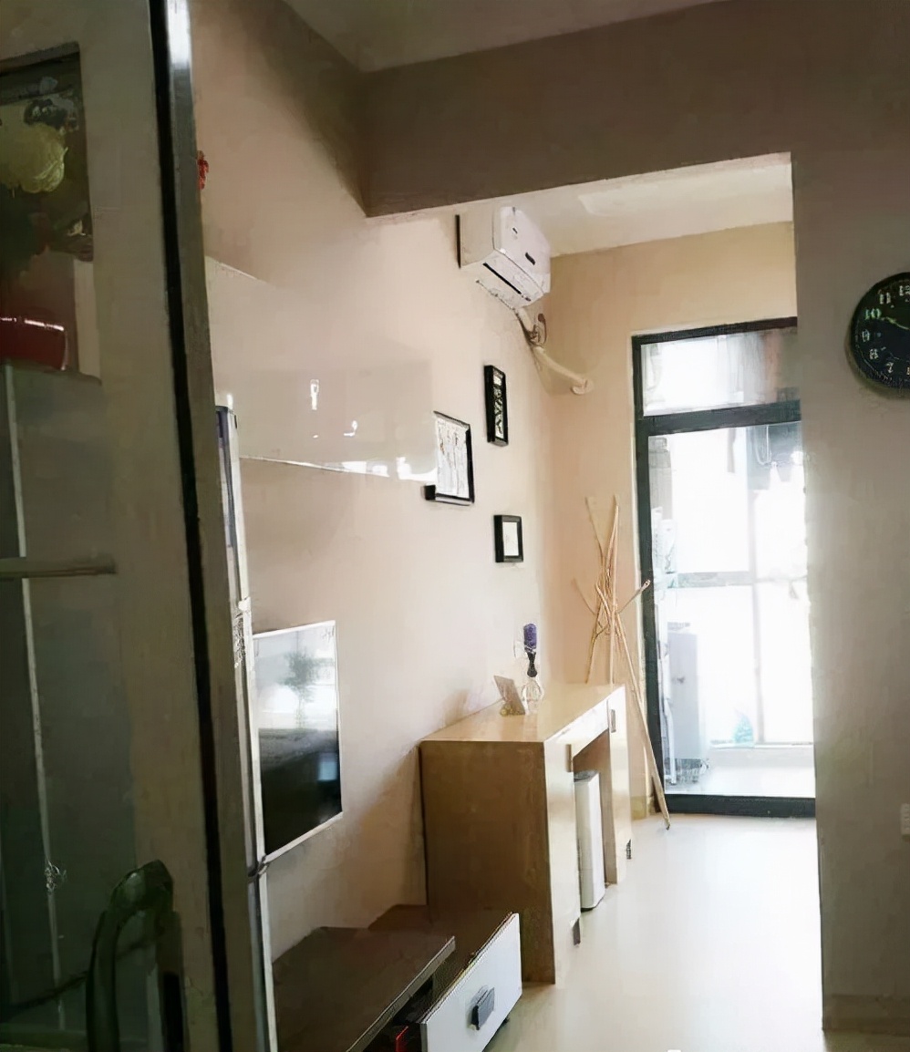 40㎡一室一厅小户型，简单装修花6万多，还没入住就非常的温馨