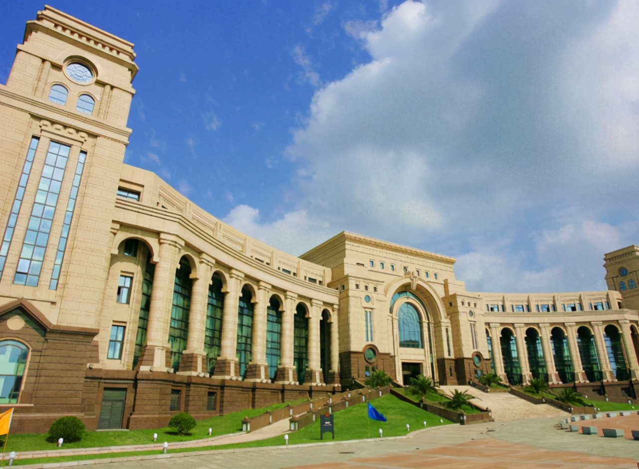 好消息！河北省迎来一所“新双一流”，河南省学生们实名羡慕