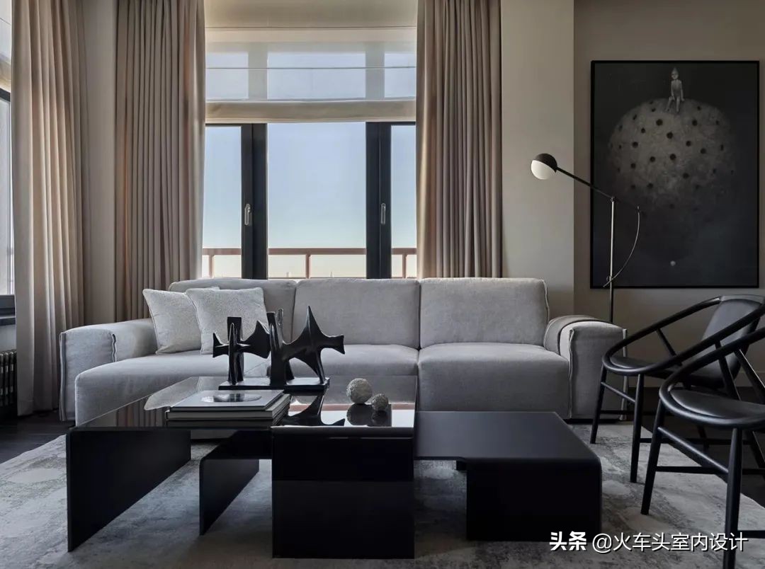 深色系设计，高级感十足