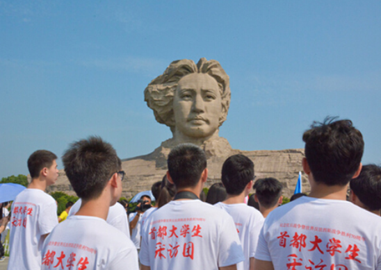 大学入党的优势很多，却很少知道弊端是什么？学生想好再做决定