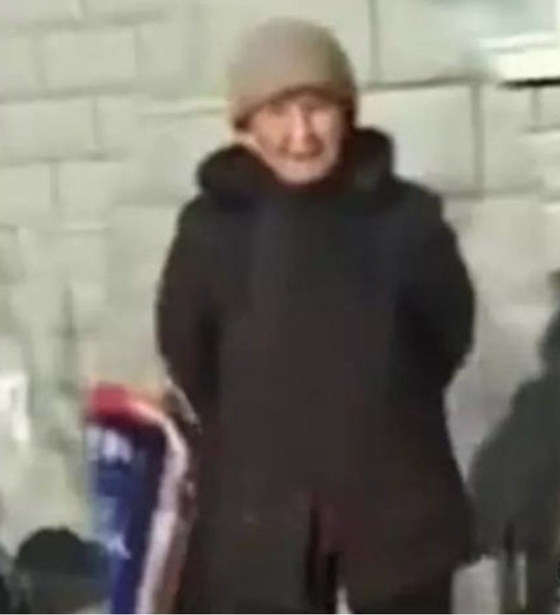 暖哭朋友圈的瞬间：这世上最爱孩子的人，或许不是妈妈