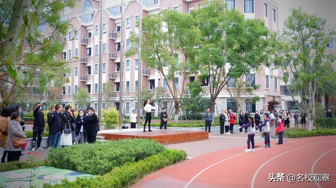 最好的学校是啥样的？众多家长走进新川，聆听孩子们爱的表达