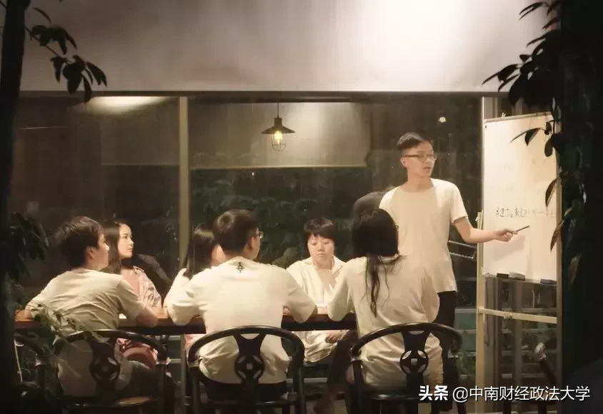 这个学校，就一个字，棒！