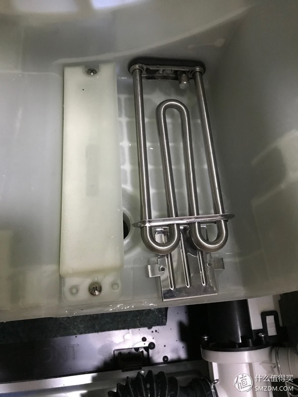 洗衣机：有容乃大 四千元10kg哪家强？松下、LG、三星对比横评