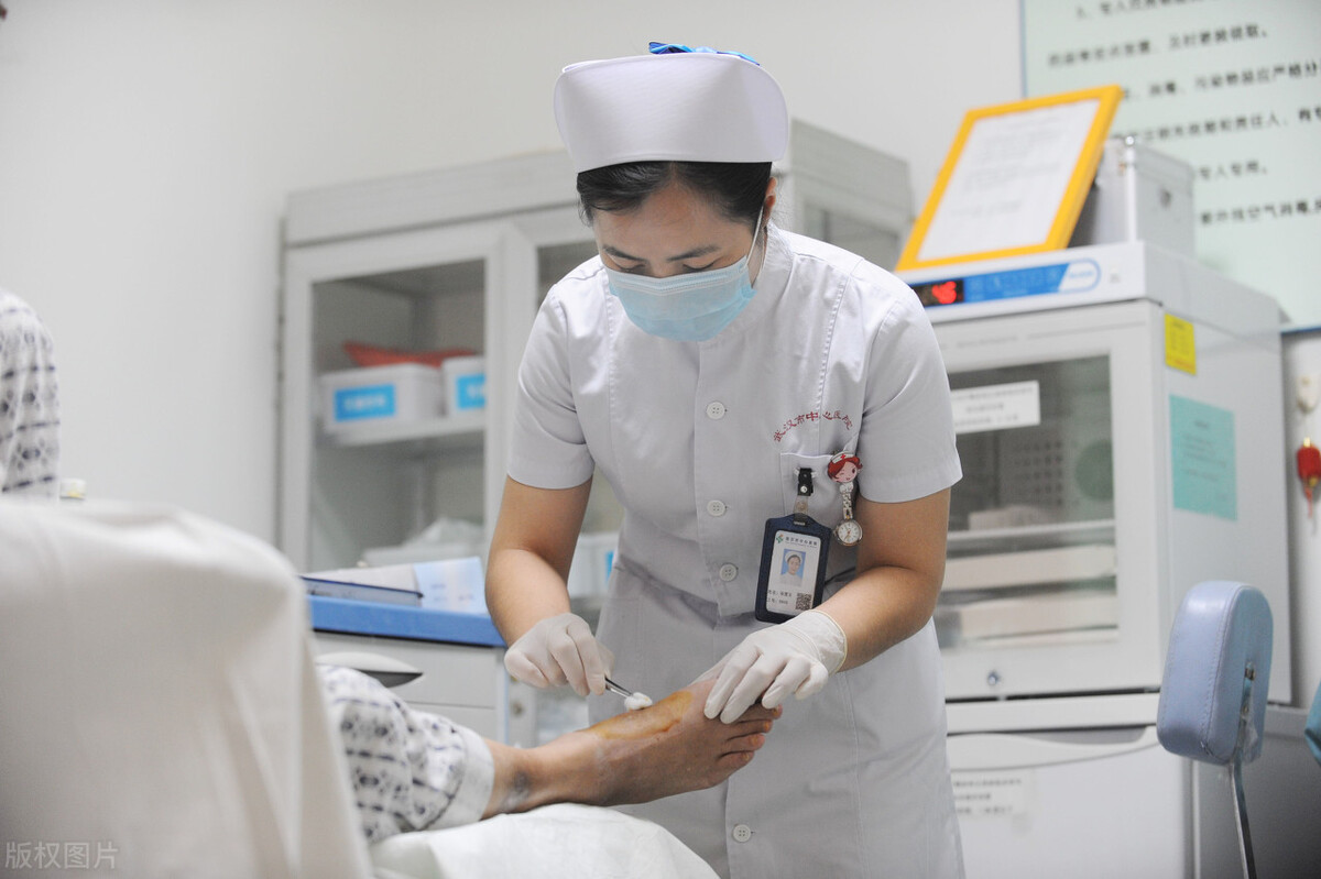 骨癌手术后，假体感染，不想截肢还能怎么办？有4个可行方法