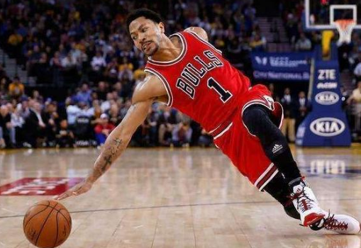 罗斯nba为什么受伤(罗斯打球为何容易受伤,看了这5张照片你就会有答案