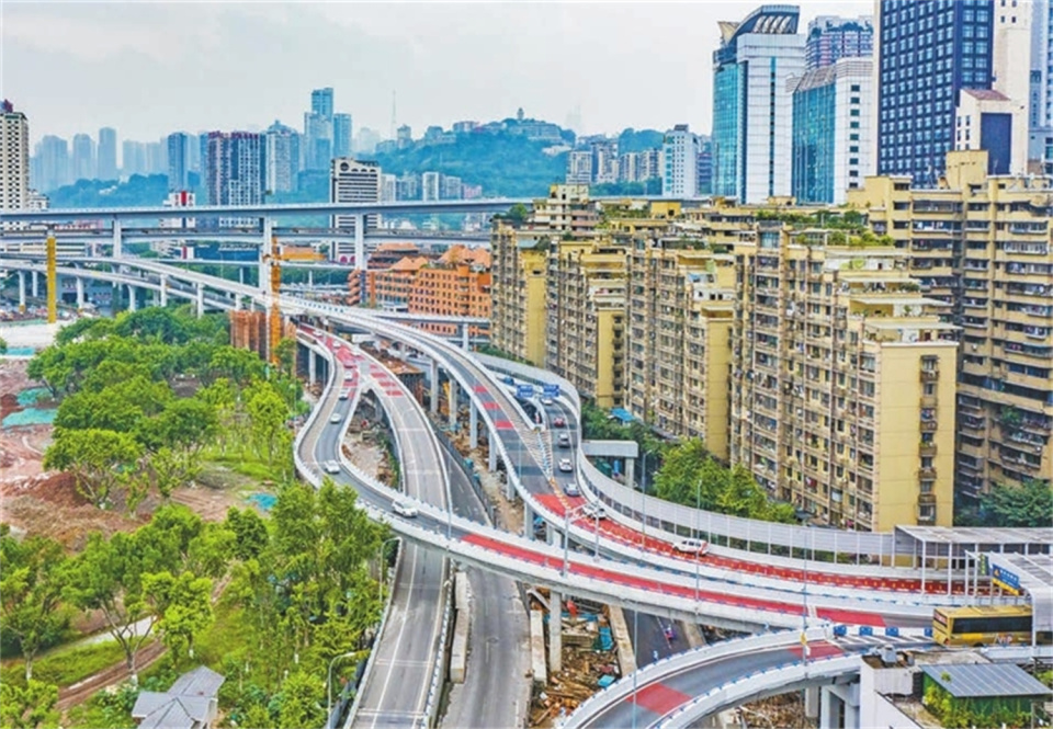 重庆江景哪里看？南滨路酒吧餐厅数不胜数，嘉滨路看最美洪崖洞