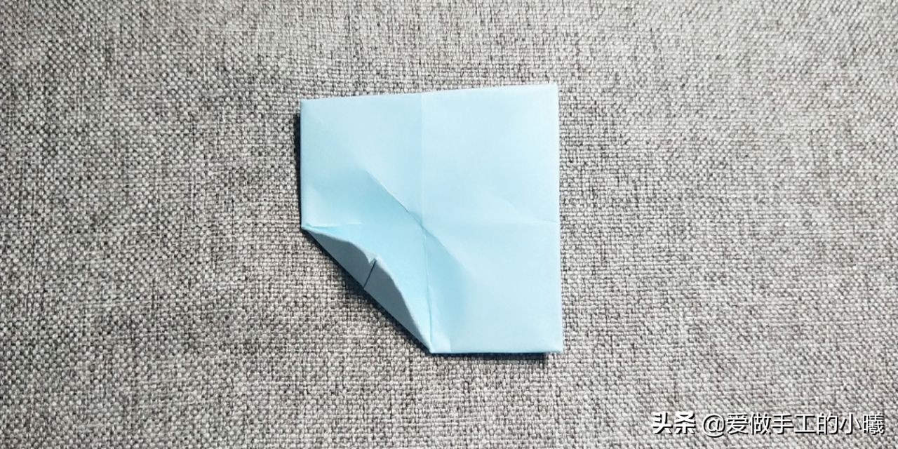 折纸教程：玫瑰花折纸图解，简单漂亮易操作，几步就完成