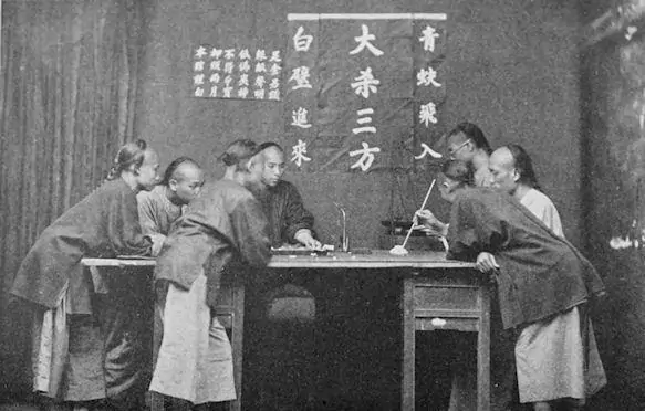 四川长牌怎么打？摆摆龙门阵聊聊本地人的 gambling 风俗