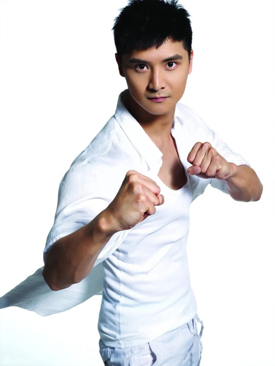 1997年跳水世界杯男团(田亮的故事:21岁一跳成名,郭晶晶初恋,因私接