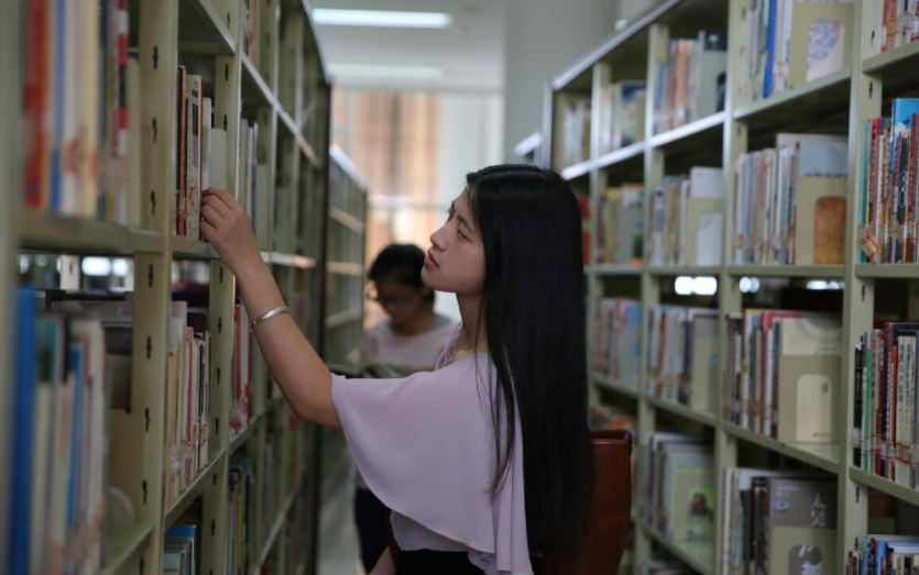 清华大学也救不了“天坑专业”？学生跨省转电子科大，原因很无奈