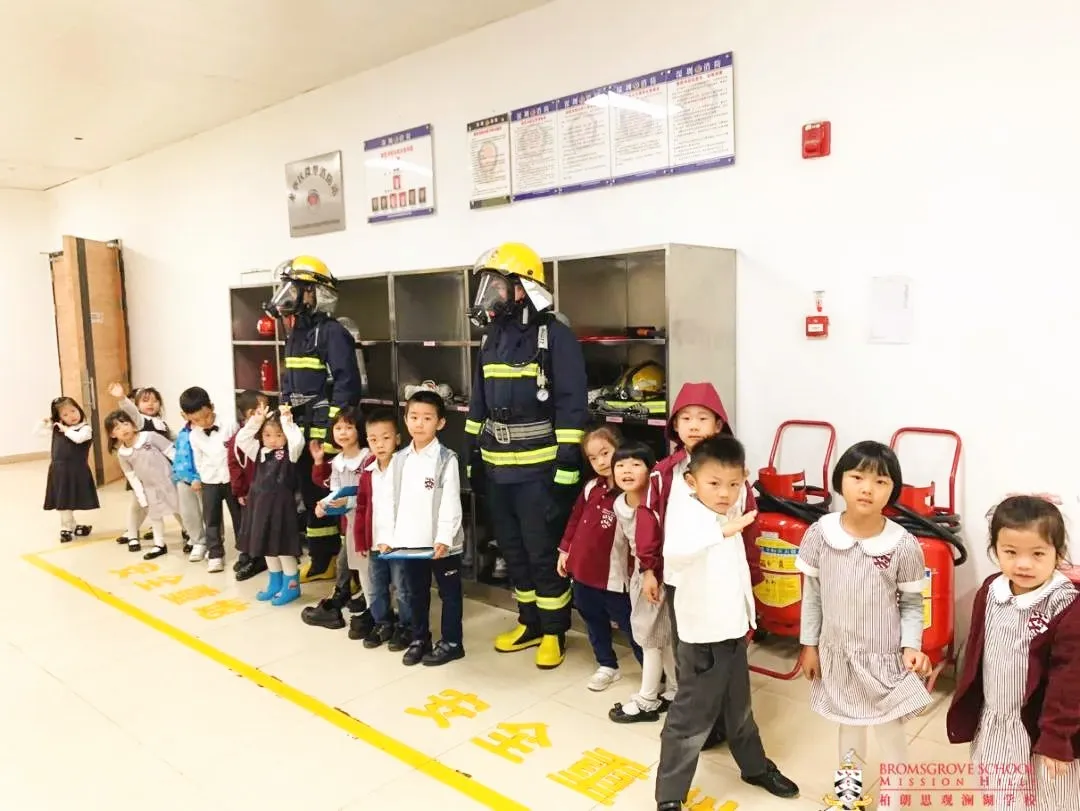 龙华最“神秘”的学校！竟然有550年历史！还是英式教育的典范！