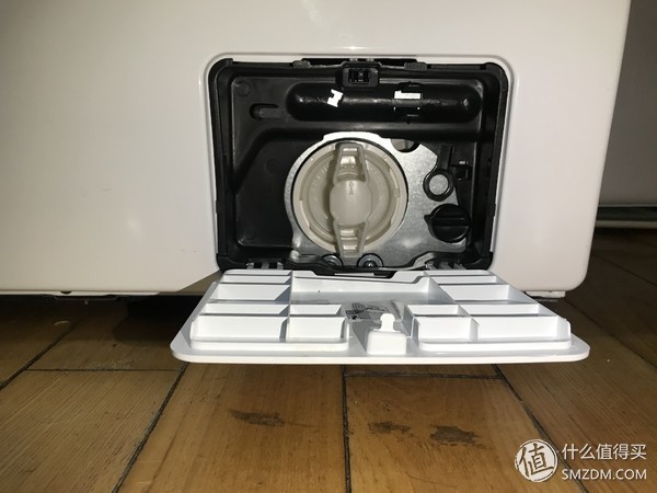 洗衣机：有容乃大 四千元10kg哪家强？松下、LG、三星对比横评