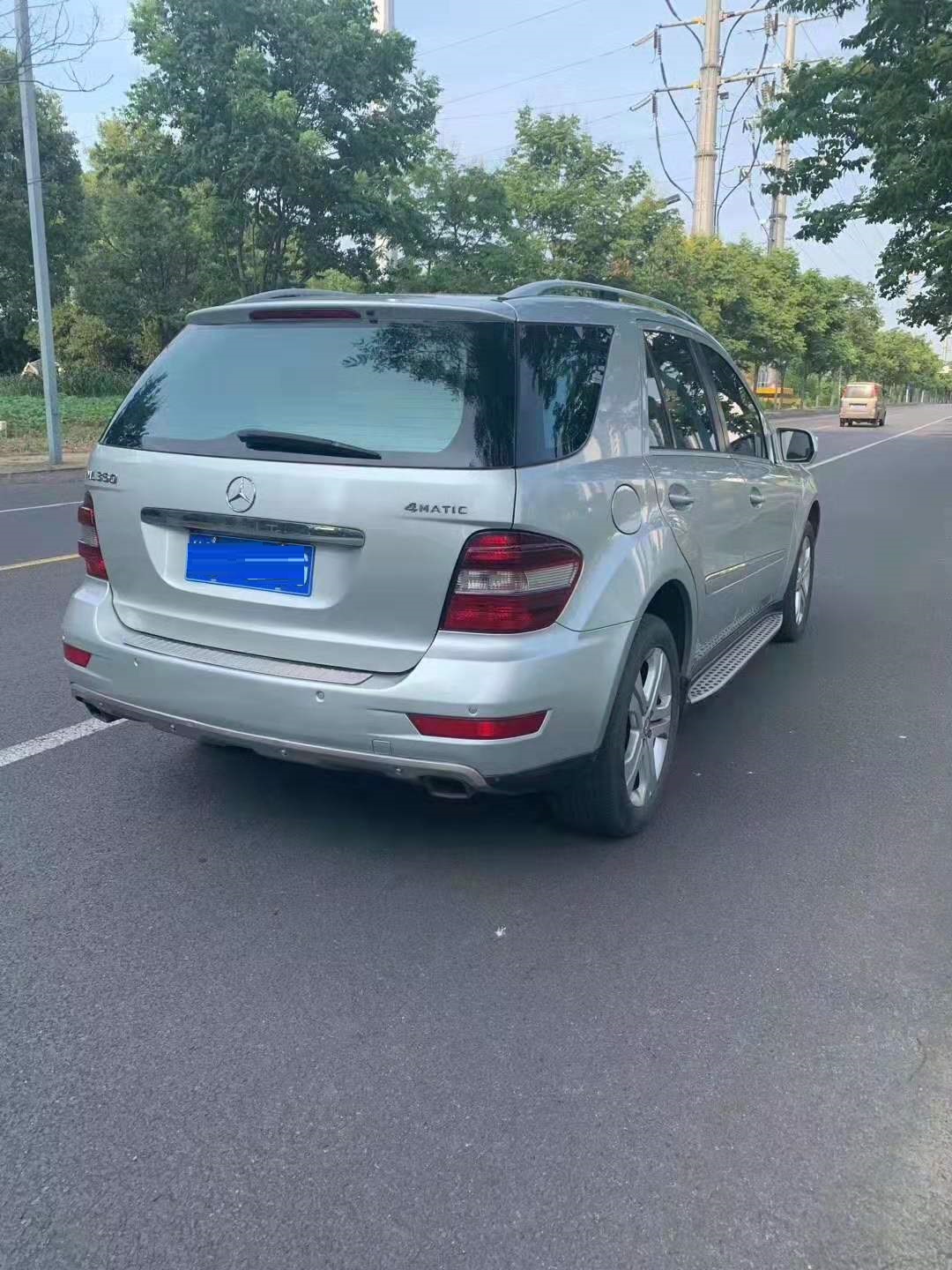 百万级的奔驰ML350才开9年就只卖15万？能买吗？