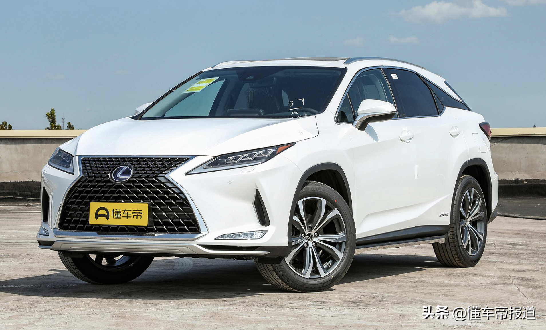 新车 </p><p>　　 换代前最后一次更新？雷克萨斯新款RX或7月推出，配置调整