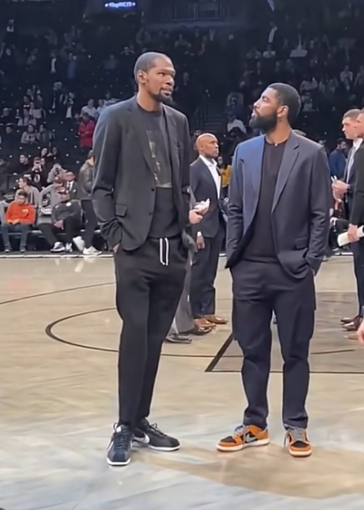 为什么nba球员穿衣服好看(NBA球员的衣品怎么分级？威少只是A级，S级完全可以去当模特)