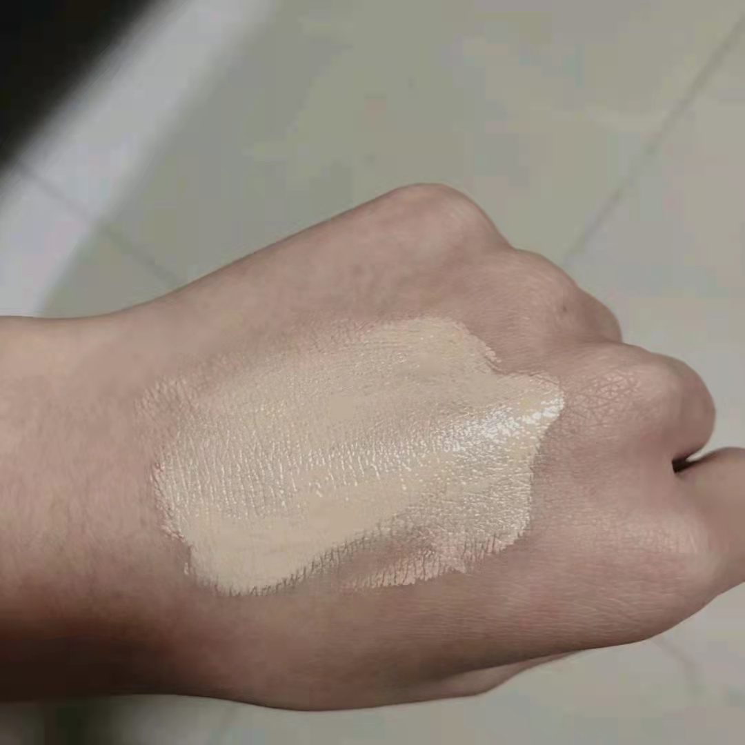 平价好用的粉底液（推荐这四款性价比高的粉底液）