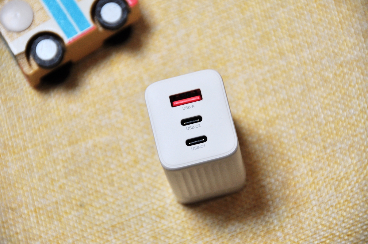 差旅电子党的福音，ORICO奥睿科65W氮化镓3口充电器