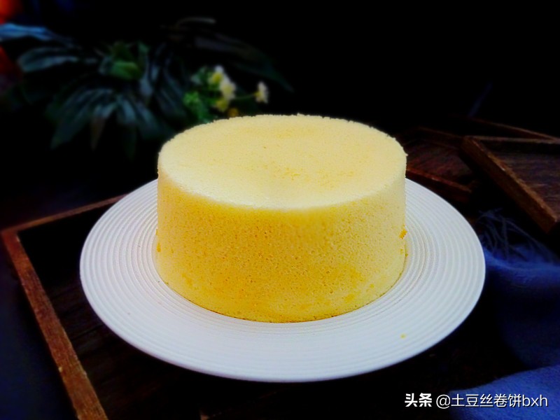 蒸蛋糕制作方法（这样做蒸蛋糕好吃又松软）