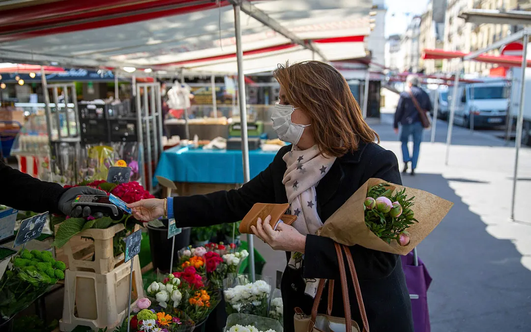 买个菜还可以凹造型，物美价廉的巴黎集市推荐
