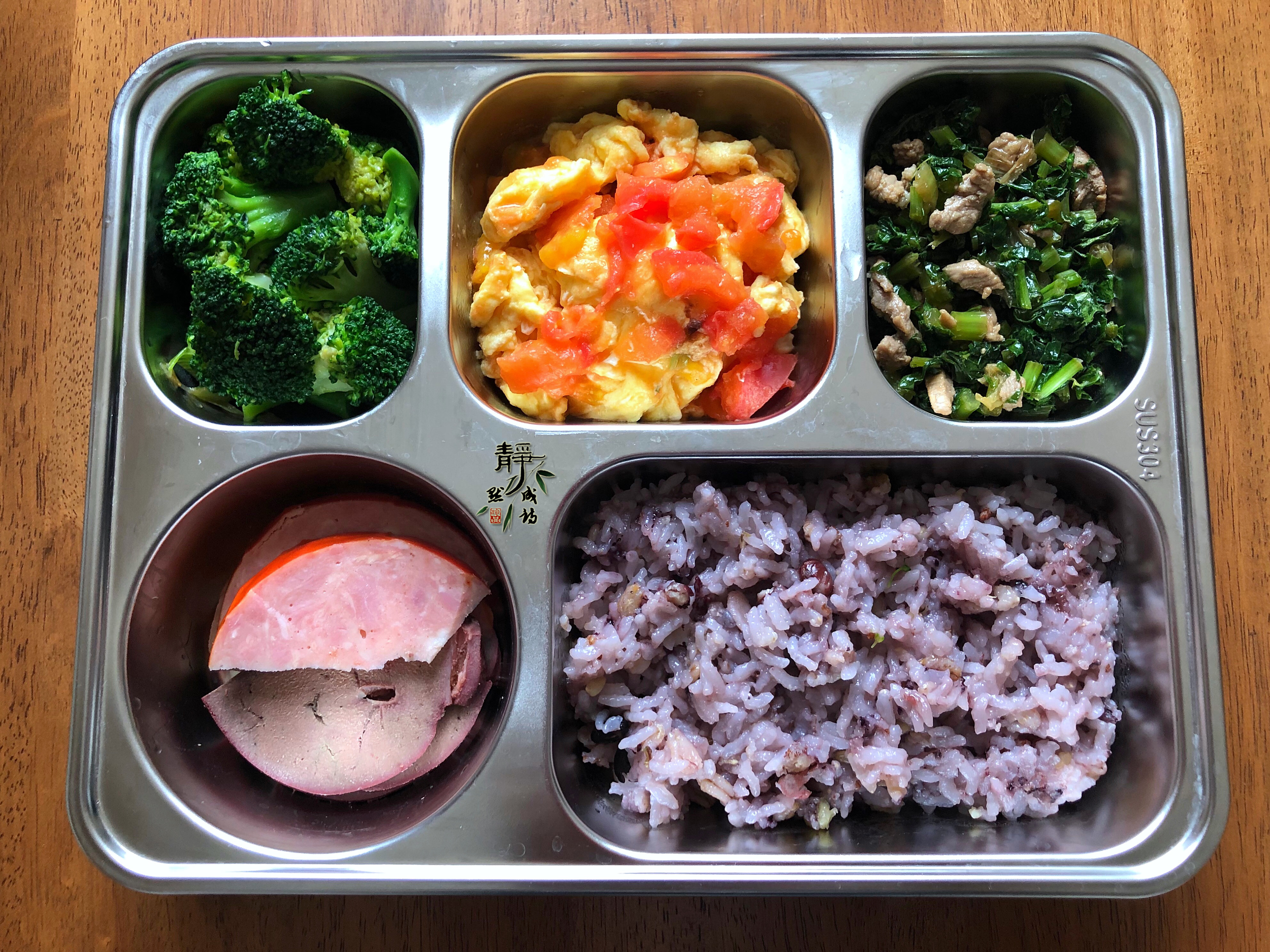 我家小学生11月第1周午餐，每天变花样，有几道菜特别推荐