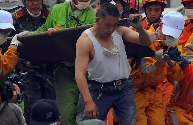 5·12汶川 | 11年前，那些让我们热泪盈眶的人现在都怎么样了？