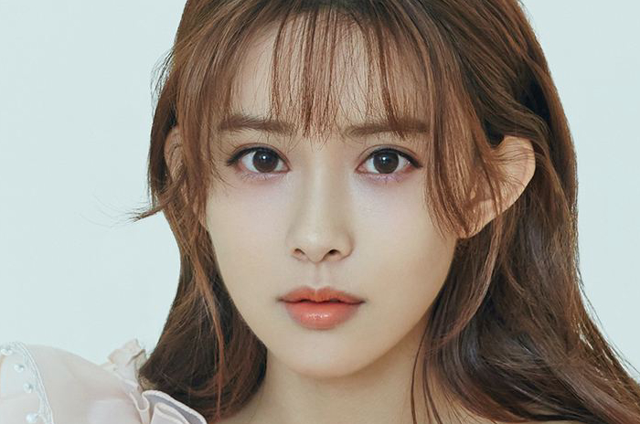 近来关注度飙升的95后女明星top10,程潇宋妍霏关晓彤位列三甲