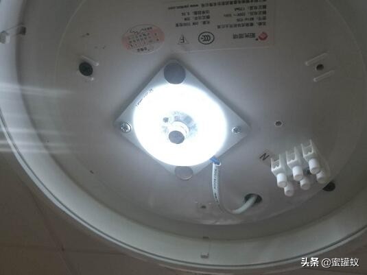 led灯不亮了怎么修？led日光灯应该怎么接线？